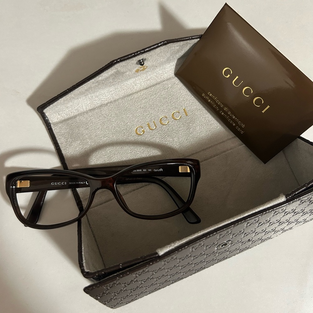 Gucci Brown Rectangular Glasses Modern Minimalist Design